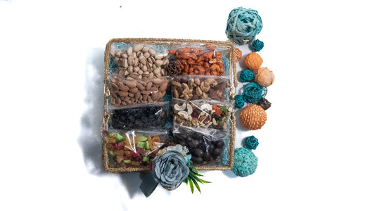 𝐇𝐚𝐯𝐞𝐧𝐮𝐭𝐬 𝐑𝐨𝐲𝐚𝐥 𝐃𝐞𝐥𝐢𝐠𝐡𝐭 𝐆𝐢𝐟𝐭 𝐇𝐚𝐦𝐩𝐞𝐫 – 𝐄𝐱𝐨𝐭𝐢𝐜 𝐃𝐫𝐲 𝐅𝐫𝐮𝐢𝐭 &  𝐃𝐫𝐲𝐟𝐫𝐮𝐢𝐭 𝐂𝐡𝐨𝐜𝐨𝐥𝐚𝐭𝐞 𝐁𝐚𝐬𝐤𝐞𝐭